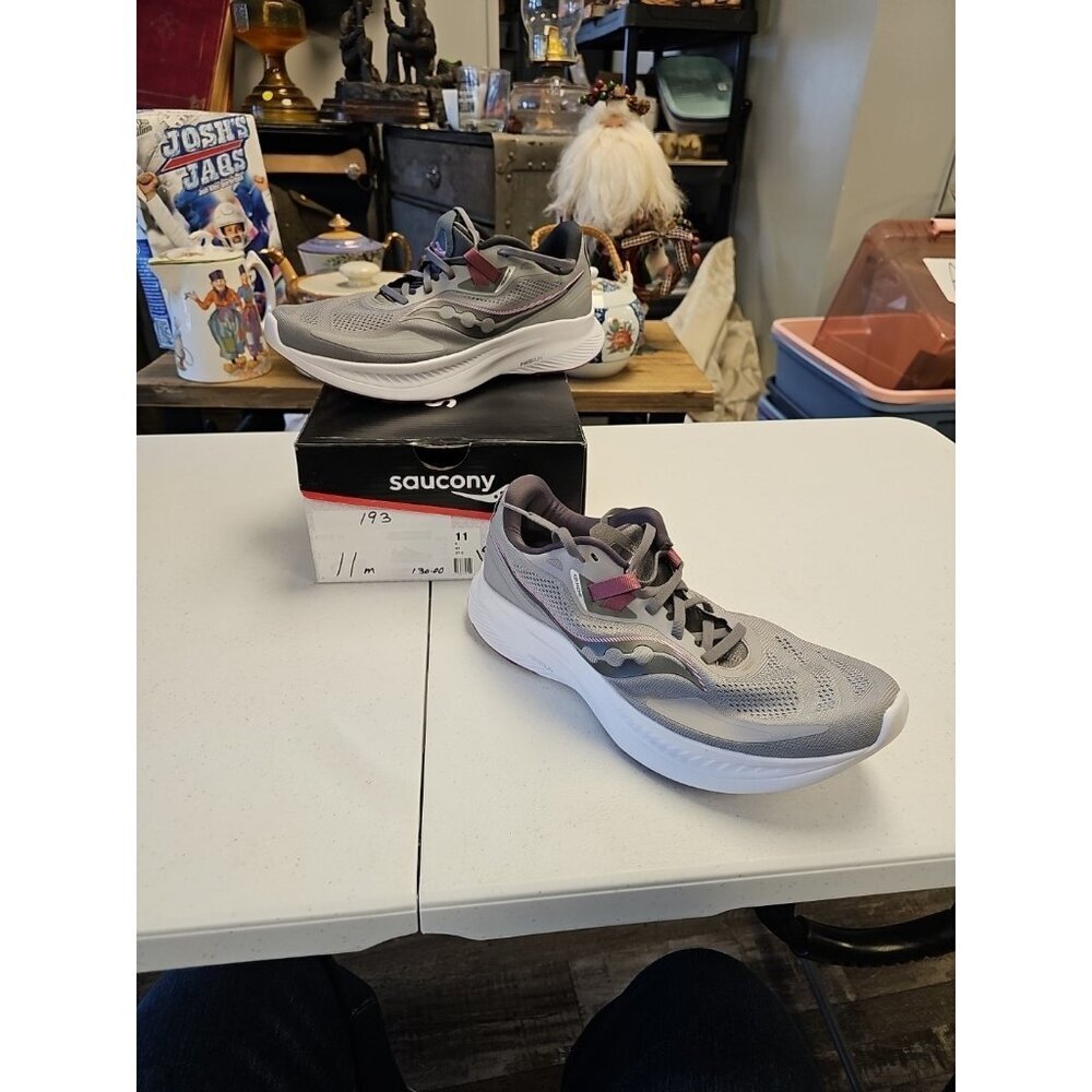 Saucony Womens Guide 15 S10684-15 Gray Running Shoes Sneakers Size 10 M NEW
